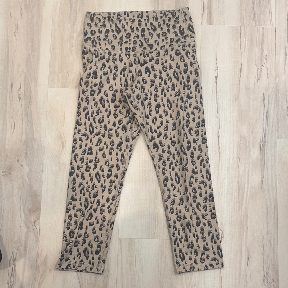 Old Navy Leopard Print Ankle Pants